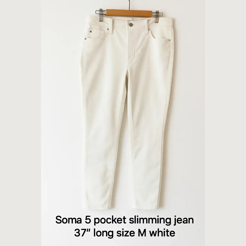Soma 5 pocket slimming Jean. NWT size M.